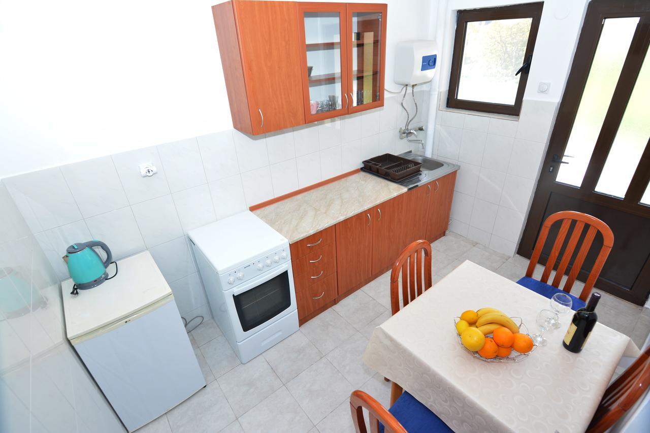 Apartments Jovana Petrovac エクステリア 写真
